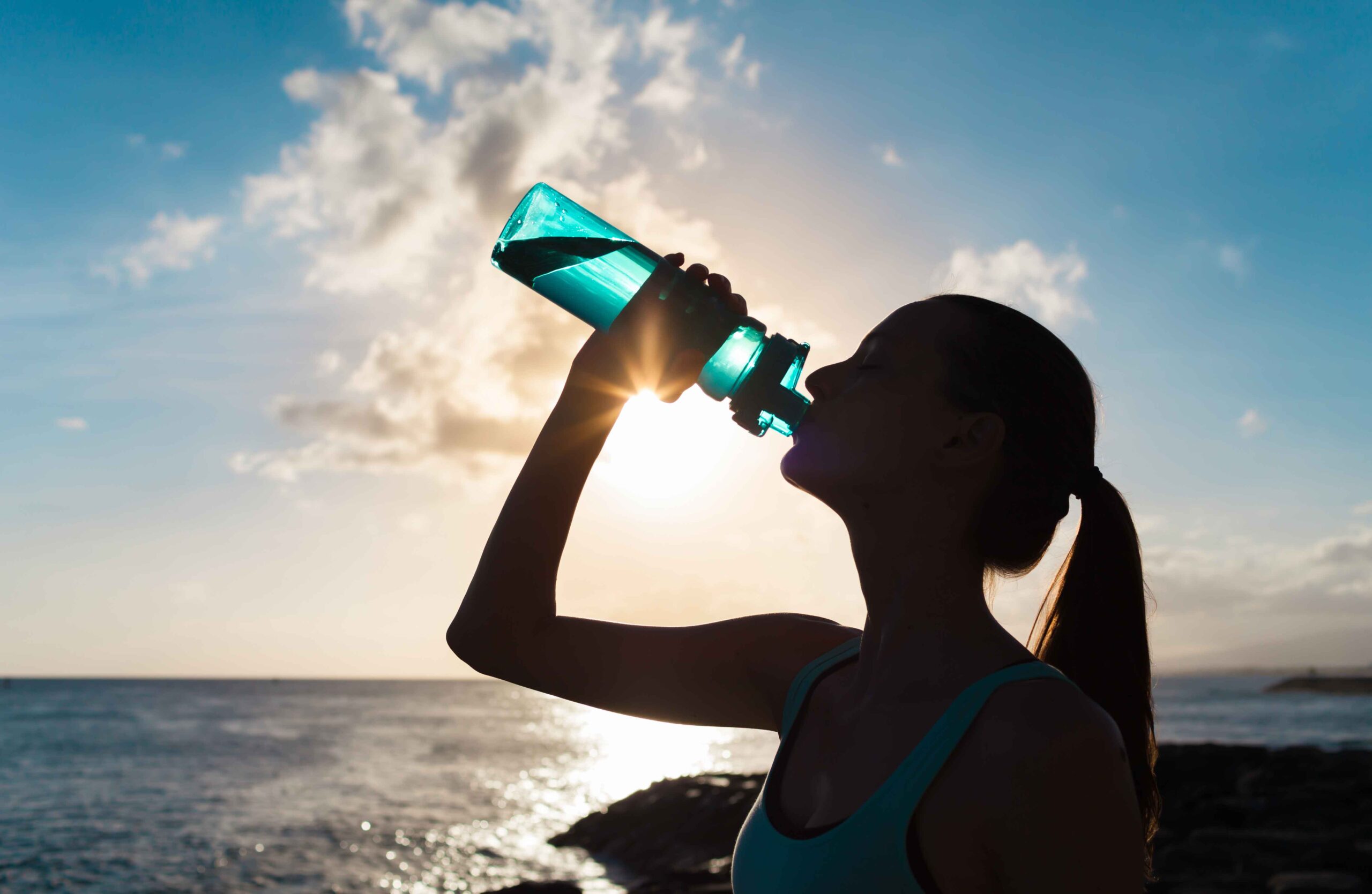 Deshidratación: ¿Cómo el calor puede provocar problemas de salud bucal?