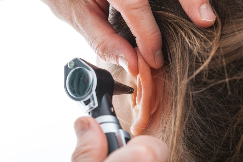 Más de 1000 millones de jóvenes adultos corren el riesgo de sufrir una pérdida de audición permanente