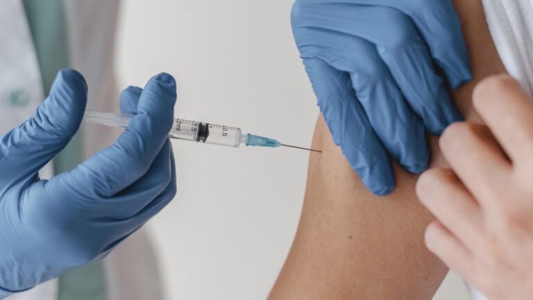Semana de Vacunación en las Américas: “Actúa ahora para proteger tu futuro. Vacúnate”.
